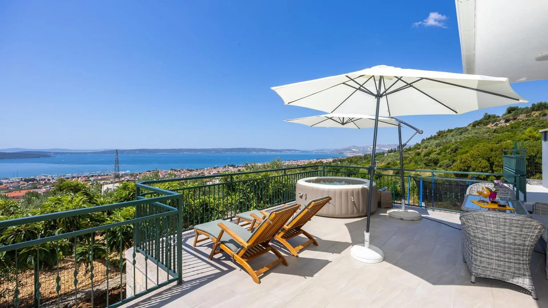 Private Villa Golden Hour With A View Of Split Area location