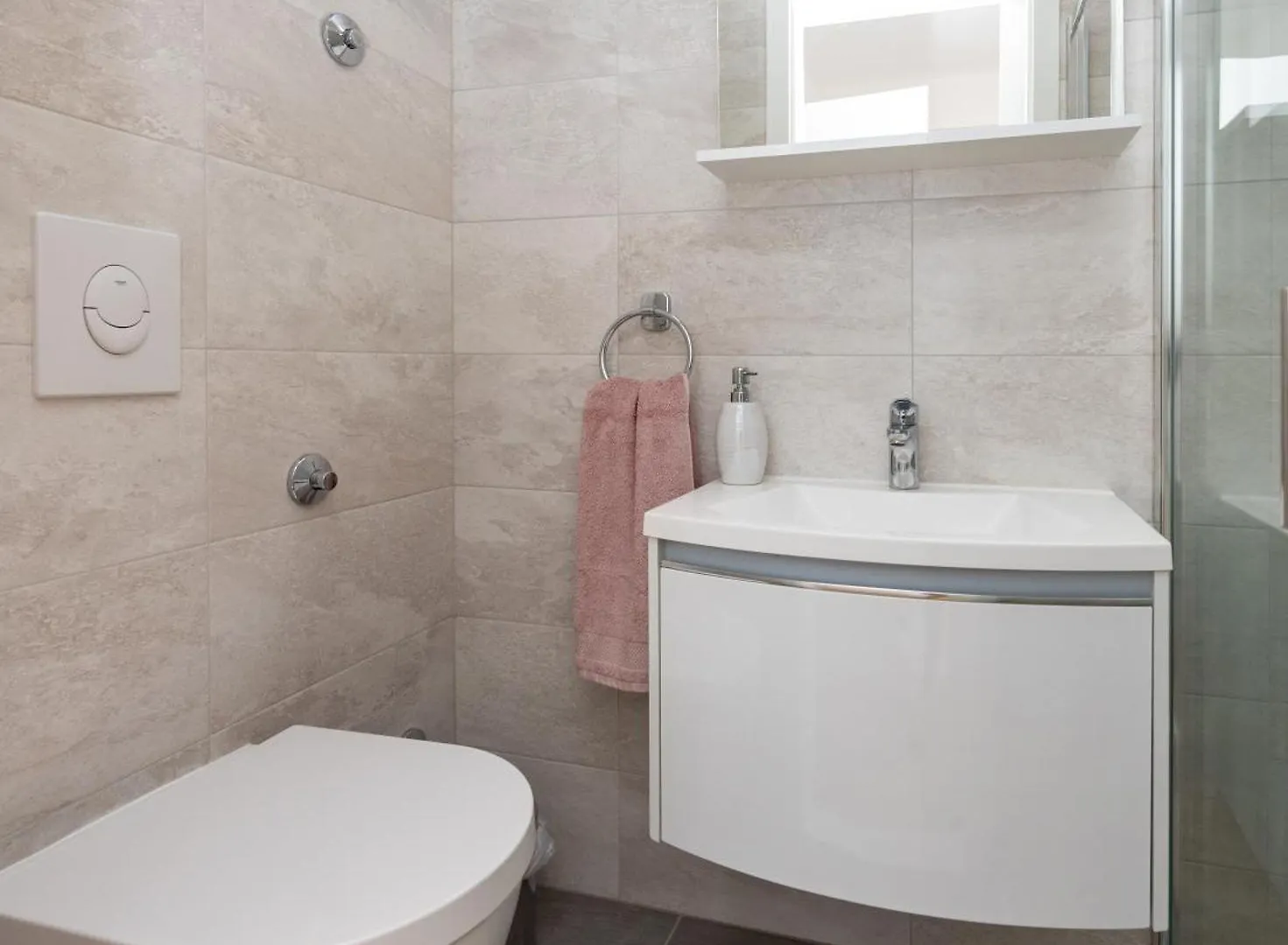 Private Villa Golden Hour With A View Of Split Area Kastel Sucurac 0*,  Croatia